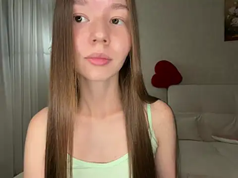 Snapshot of mystarAlice chatting on June 19, 2026, 6:45 pm mystarAlice online show from June 19, 2026, 6:45 pm