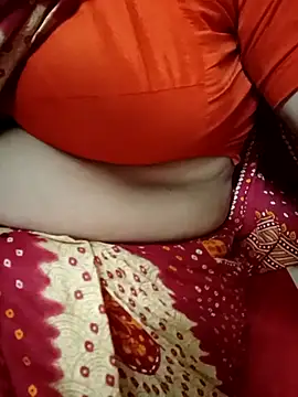 minadixit17 online show from June 19, 2026, 2:43 pm