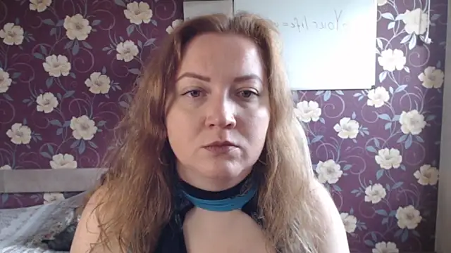 Snapshot of Kate_R chatting on June 18, 2026, 11:14 am Kate R online show from June 18, 2026, 11:14 am