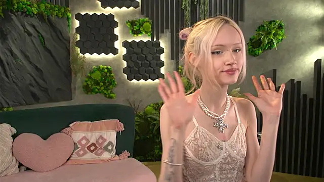 shishka angel online show from May 7, 2026, 1:27 pm