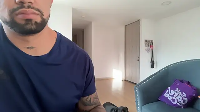 exclusivecouple69 online show from June 20, 2026, 10:01 pm