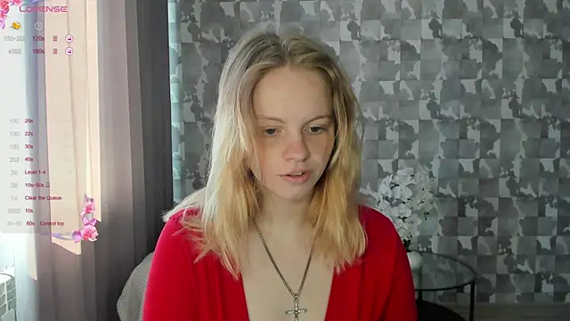 L aura online show from May 5, 2026, 6:43 am
