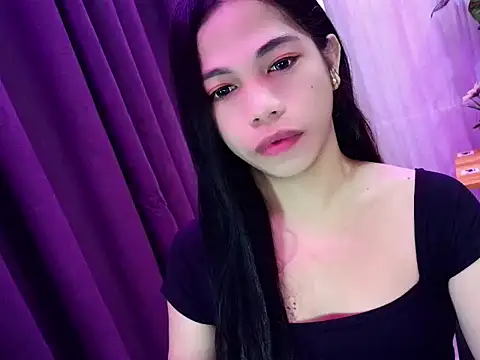 sexyfucksophia online show from July 1, 2026, 7:46 pm