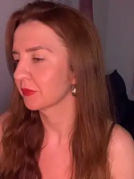 therealgingerr online show from May 11, 2026, 4:18 am