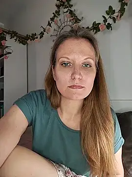 Candy Cougar online show from July 8, 2026, 6:40 am