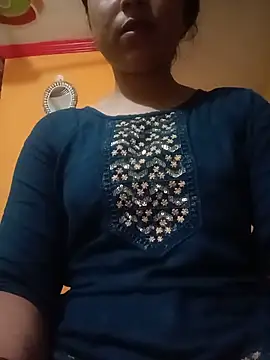 Snapshot of Life_Of_Diya chatting on May 10, 2026, 3:28 pm Life Of Diya online show from May 10, 2026, 3:28 pm