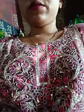 Snapshot of Life_Of_Diya chatting on June 8, 2026, 2:23 am Life Of Diya online show from June 8, 2026, 2:23 am