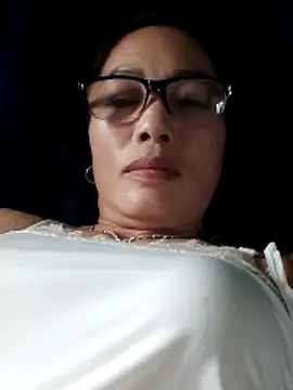 MimiSex6996 online show from May 8, 2026, 4:29 am