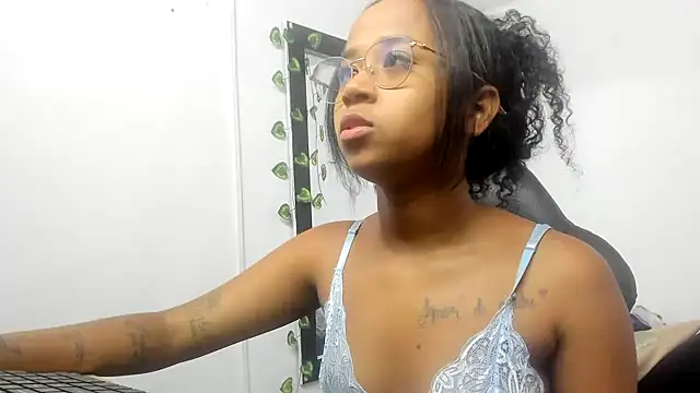 wizarpamela online show from July 10, 2026, 4:20 pm