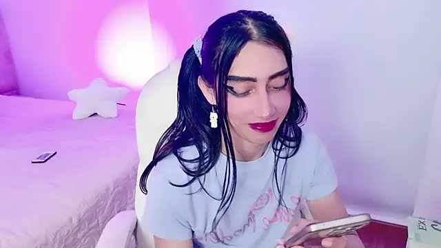 Alexadomina22 online show from July 24, 2026, 3:21 pm