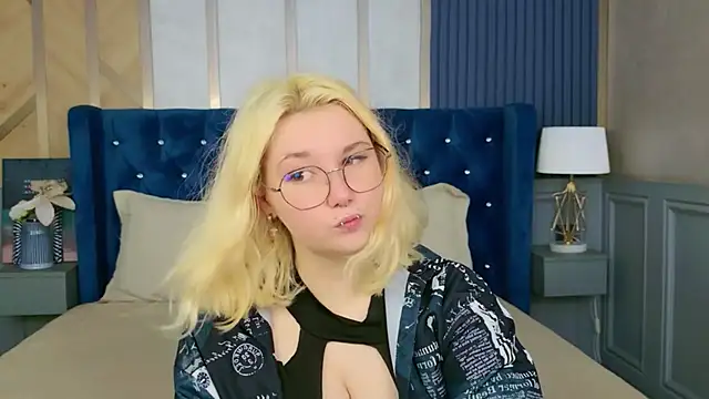 Cassey Well online show from May 21, 2026, 3:41 pm