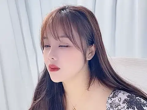 Qingqing19 online show from June 2, 2026, 3:19 am