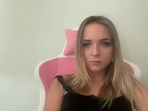 SisiBunny online show from July 6, 2026, 10:34 am