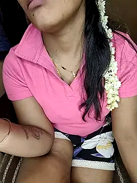 Snapshot of Tamil__Thara003 chatting on June 28, 2026, 5:41 pm Tamil Thara003 online show from June 28, 2026, 5:41 pm