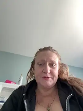 Kellilyn10 online show from June 10, 2026, 5:23 pm