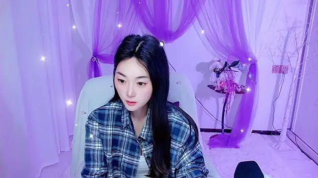 Tili Lucky online show from June 17, 2026, 1:19 am