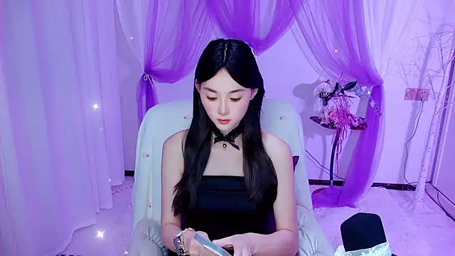 Tili Lucky online show from June 25, 2026, 11:15 am