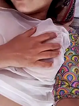 Komal Bhabhi4u online show from July 24, 2026, 10:46 am