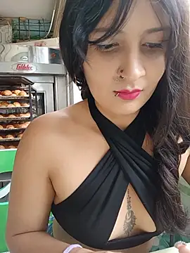 Alejandra alson online show from June 9, 2026, 5:35 pm