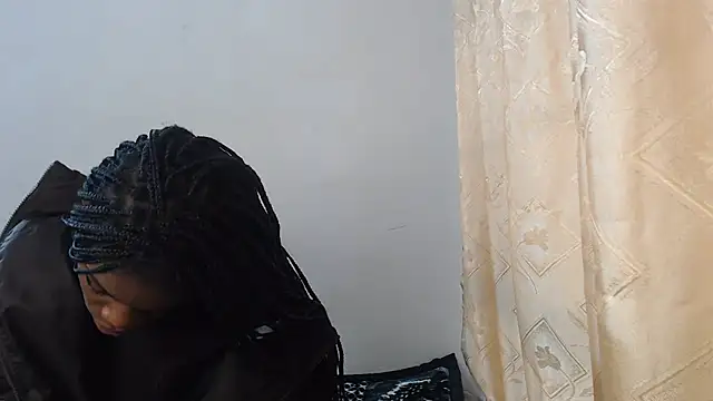 PetiteBarbie 05 online show from August 8, 2026, 7:32 am