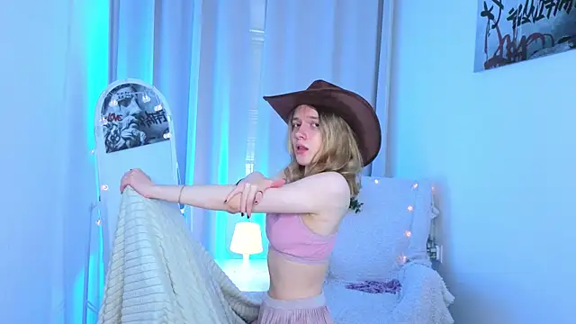 MilanaRayy online show from June 27, 2026, 12:22 pm