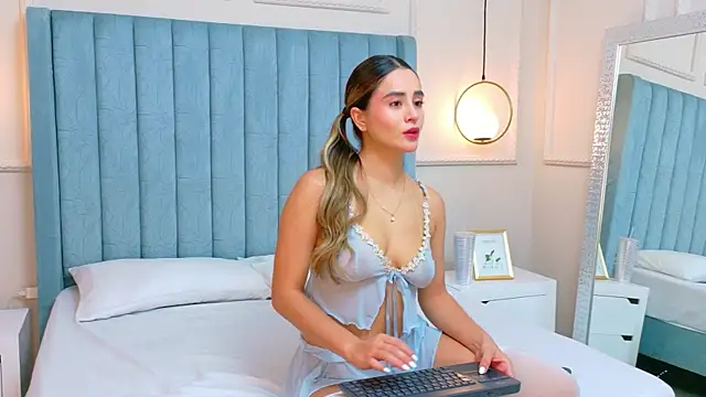 Serena-Virelli online show from June 5, 2026, 10:10 am