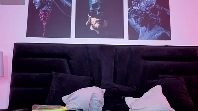 WickedLemon online show from May 19, 2026, 1:56 am