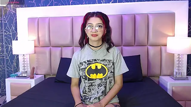 TaniaPierce online show from June 7, 2026, 12:31 pm