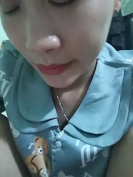 Snapshot of Logii_x chatting on June 27, 2026, 3:39 pm Logii x online show from June 27, 2026, 3:39 pm