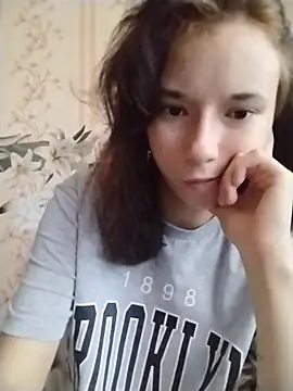 -VictoriaJohnson- online show from July 15, 2026, 4:51 am