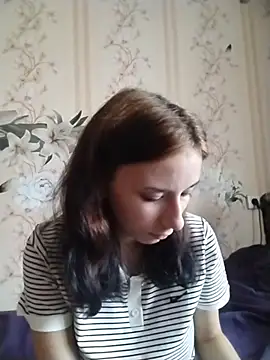 -VictoriaJohnson- online show from August 1, 2026, 4:23 am