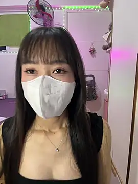 Lov3lily online show from June 13, 2026, 2:59 pm