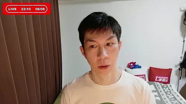 kazukota20 online show from June 8, 2026, 1:11 pm
