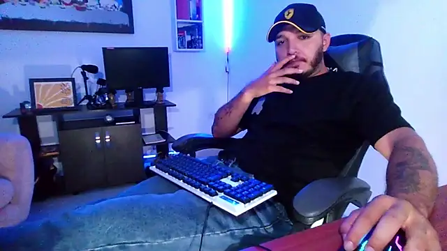 Thiago 420 online show from May 16, 2026, 1:02 am