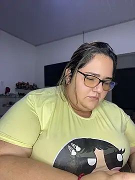 marianacooper1234 online show from June 17, 2026, 2:58 am