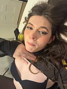 cutypiefull online show from July 23, 2026, 1:58 am