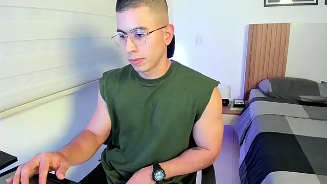 Snapshot of Jacob_Korst chatting on May 31, 2026, 12:30 am Jacob Korst online show from May 31, 2026, 12:30 am