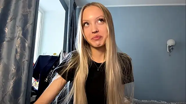 NievesHackey online show from May 25, 2026, 10:54 am