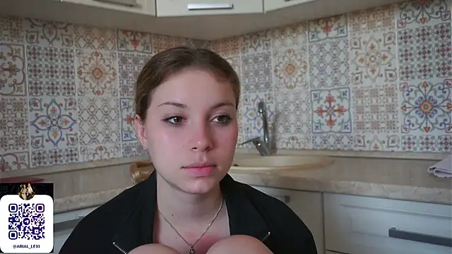 Sairallyn online show from June 29, 2026, 3:24 am