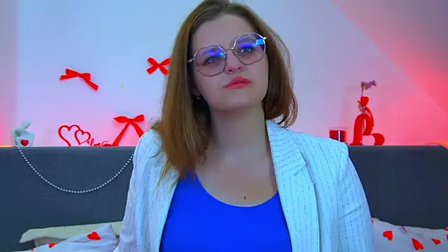 AlexaAvery online show from July 25, 2026, 6:33 am