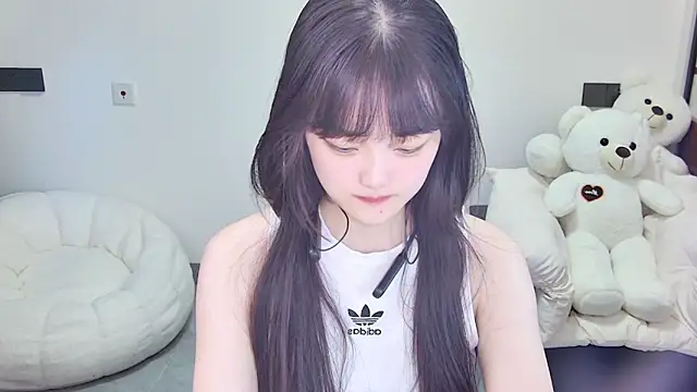 Evil-Bunny007 online show from June 19, 2026, 12:42 pm