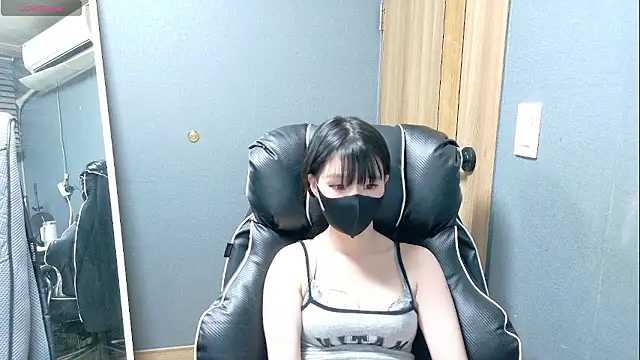 Hyeri 0306 online show from June 5, 2026, 10:10 am