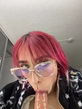 MeraSecretXXX online show from June 14, 2026, 12:51 pm