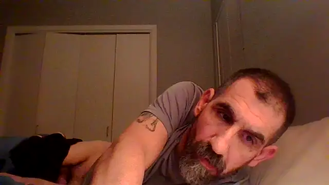 Snapshot of old_Domino chatting on June 4, 2026, 5:57 am old Domino online show from June 4, 2026, 5:57 am