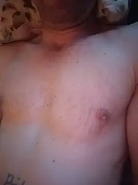 040CamBoy040 online show from June 10, 2026, 3:07 am