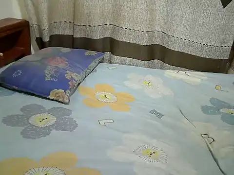 sweet pie5 online show from June 26, 2026, 11:31 pm