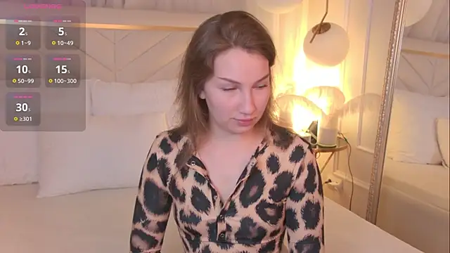 JessicaMartin online show from July 19, 2026, 9:13 am
