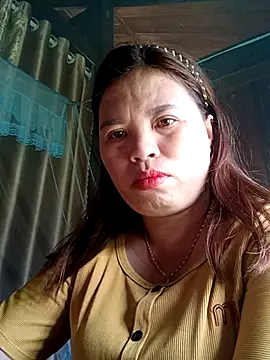 Snapshot of -Yeyi- chatting on June 21, 2026, 4:48 am -Yeyi- online show from June 21, 2026, 4:48 am