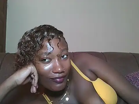 misspretty001 online show from June 20, 2026, 1:36 pm