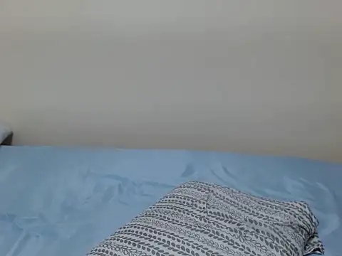 queen ema1 online show from June 3, 2026, 6:13 pm